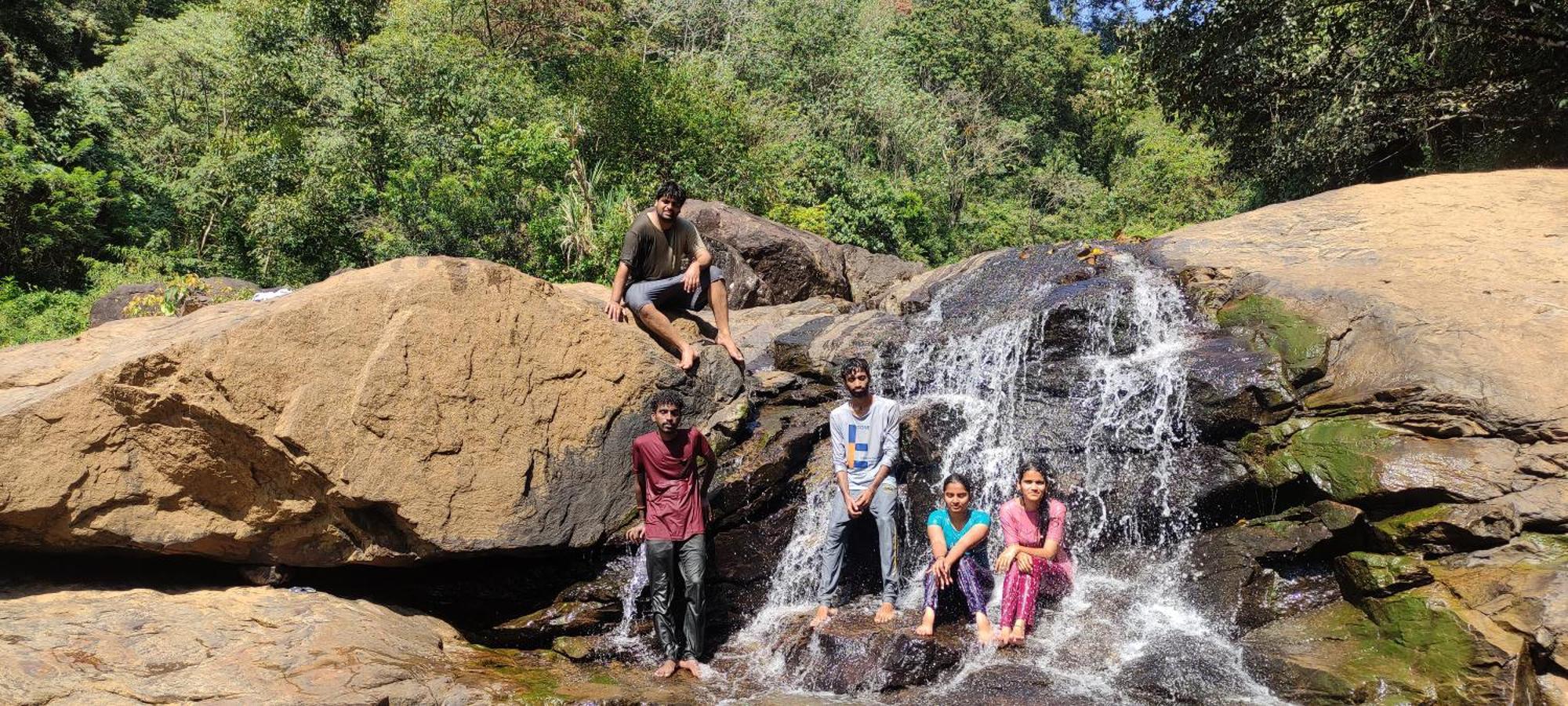 Munnar Village Homes מראה חיצוני תמונה